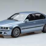 BMW M5 E39 Silverwater Sininen Otto 1:18