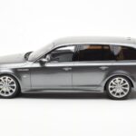 BMW M5 E61 Touring Harmaa Otto 1:18 - image 3 of 6