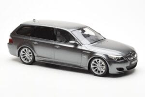 BMW M5 E61 Touring Harmaa Otto 1:18 OT189 Hartsi — kuva 4 / 6