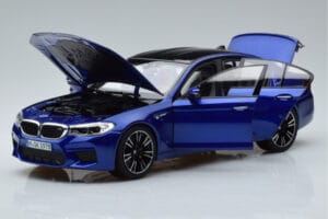 BMW M5 F90 Marina Bay Sininen Norev 1:18 80432454783 Metalli — kuva 2 / 7