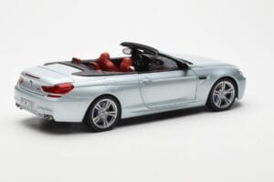 BMW M6 F12 Avoauto Silverstone Hopea II Paragon 1:18 80432253656 Metalli — kuva 3 / 8
