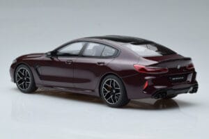 BMW M8 F93 Competition Gran Coupe Ametriini Metallic GT Spirit 1:18 GT285 Hartsi — kuva 4 / 6