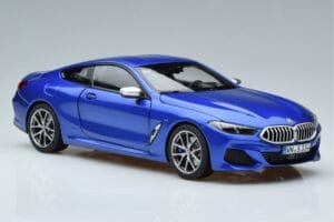 BMW M850i G15 Sininen Metallic Norev 1:18 183286 Metalli — kuva 5 / 7