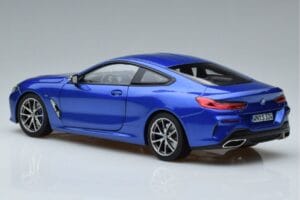 BMW M850i G15 Sininen Metallic Norev 1:18 183286 Metalli — kuva 6 / 7