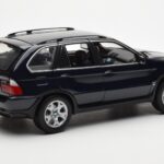 BMW X5 4.4i E53 Tumma Sininen Kyosho 1:18 - image 3 of 8