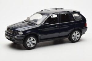 BMW X5 4.4i E53 Tumma Sininen Kyosho 1:18 08521DB