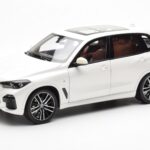 BMW X5 G05 Valkoinen Paragon 1:18
