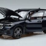 BMW X5 G05 Sininen Norev 1:18 183283 Metalli - image 2 of 7