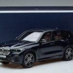 BMW X5 G05 Sininen Norev 1:18 183283 Metalli - image 7 of 7
