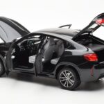 BMW X6 M F86 Sapphire Musta Metallic Norev 1:18 - image 5 of 8