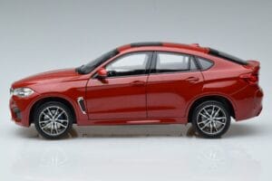 BMW X6M F86 Punainen Norev 1:18 183242 Metalli — kuva 4 / 7