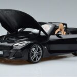BMW Z4 G29 Musta Metallic Norev 1:18 183272 Metalli - image 2 of 7