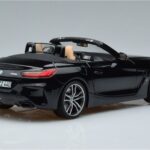 BMW Z4 G29 Musta Metallic Norev 1:18 183272 Metalli - image 3 of 7