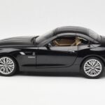 BMW Z4 E89 Spider Musta Metallic Kyosho 1:18 08771BK - image 5 of 9