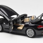 BMW Z4 E89 Spider Musta Metallic Kyosho 1:18 08771BK - image 6 of 9