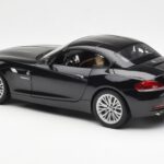 BMW Z4 E89 Spider Musta Metallic Kyosho 1:18 08771BK - image 8 of 9