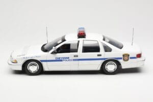Chevrolet Caprice Cheyenne Poliisi UT Models 1:18 21025 Metalli — kuva 3 / 6