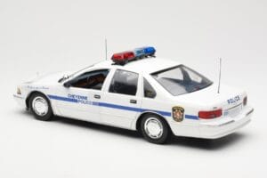 Chevrolet Caprice Cheyenne Poliisi UT Models 1:18 21025 Metalli — kuva 5 / 6