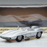 Chevrolet Corvette C1 Stingray Concept AUTOart 1:18 - image 8 of 8