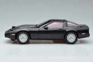 Chevrolet Corvette C4 Musta AUTOart 1:18 71242 Metalli — kuva 5 / 8