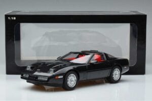 Chevrolet Corvette C4 Musta AUTOart 1:18 71242 Metalli — kuva 8 / 8