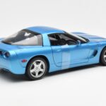 Chevrolet Corvette C5 Sininen Metallic UT Models 1:18 - image 2 of 6