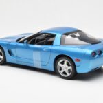 Chevrolet Corvette C5 Sininen Metallic UT Models 1:18 - image 5 of 6