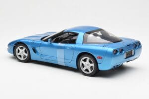 Chevrolet Corvette C5 Sininen Metallic UT Models 1:18 21004 Metalli — kuva 5 / 6