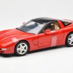 Chevrolet Corvette C5 Hardtop Punainen UT Models 1:18