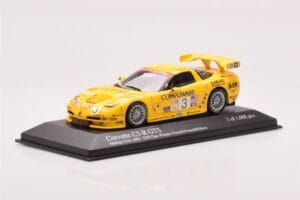 Chevrolet Corvette C5R #3 O. Gavin / J. O'Connell / R. Fellows Sebring 12 Hours 2003 Minichamps 1:43 400031403 Metalli — kuva 2 / 4