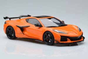 Chevrolet Corvette C8 Z06 Oranssi GT Spirit 1:18 GT417 Hartsi — kuva 4 / 6