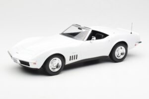 Chevrolet Corvette C3 Avoauto Can-Am Valkoinen Norev 1:18