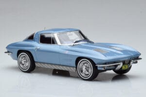 Chevrolet Corvette C2 Sting Ray Sininen Norev 1:18 189050 Metalli — kuva 4 / 6