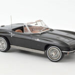 Chevrolet Corvette C2 Sting Ray Avoauto Norev 1:18