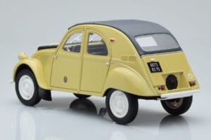 Citroen 2CV Sahara Keltainen Otto 1:18 OT1027 Hartsi — kuva 5 / 6