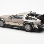 DeLorean DMC-12 Time Machine Back to the Future Hopea Sun Star 1:18 2711 - image 4 of 8
