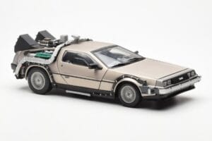 DeLorean DMC-12 Time Machine Back to the Future Hopea Sun Star 1:18 2711 Metalli — kuva 6 / 8
