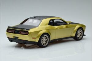 Dodge Challenger R/T Scat Pack Widebody 50-vuotisjuhla GT Spirit 1:18 GT411 Hartsi — kuva 2 / 6