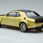 Dodge Challenger R/T Scat Pack Widebody 50-vuotisjuhla GT Spirit 1:18 GT411 Hartsi - image 5 of 6