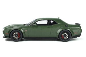 Dodge Challenger R/T SCAT Pack Widebody Vihreä GT Spirit 1:18 GT815 Hartsi — kuva 3 / 5