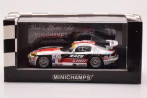 Dodge Viper GTS-R #50 C. Bouchut / Goueslard / Vosse 24 Hours of Le Mans 2002 Minichamps 1:43 400021450 Metalli — kuva 4 / 4