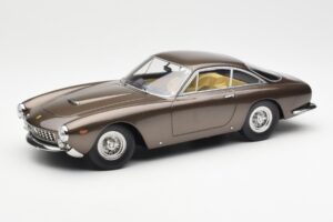 Ferrari 250 GT Lusso Ruskea Metallic KK-Scale 1:18 181023