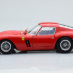 Ferrari 250 GTO Punainen Kyosho 1:18 - image 4 of 10