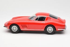 Ferrari 275 GTB Punainen CMR 1:18 CMR033 Metalli — kuva 3 / 6