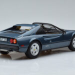 Ferrari 308 GTS Sininen Norev 1:18 - image 2 of 7