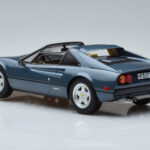 Ferrari 308 GTS Sininen Norev 1:18 - image 6 of 7