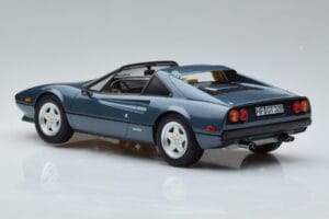 Ferrari 308 GTS Sininen Norev 1:18 187933 Metalli — kuva 6 / 7