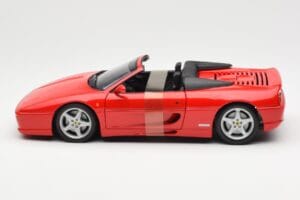 Ferrari F355 Spider Punainen UT Models 1:18 180074030 Metalli — kuva 3 / 6