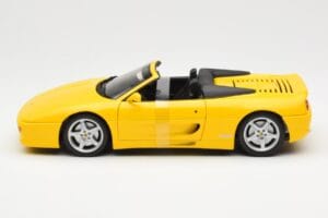 Ferrari F355 Spider Keltainen UT Models 1:18 180074031 Metalli — kuva 3 / 6