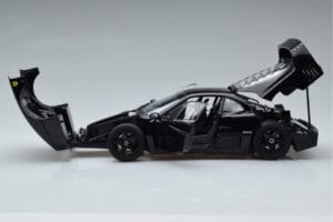 Ferrari F40 Lightweight Musta Kyosho 1:18 08412BK Metalli — kuva 4 / 12